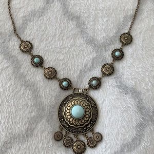 Shyanne turquoise & gold necklace & earrings NWT